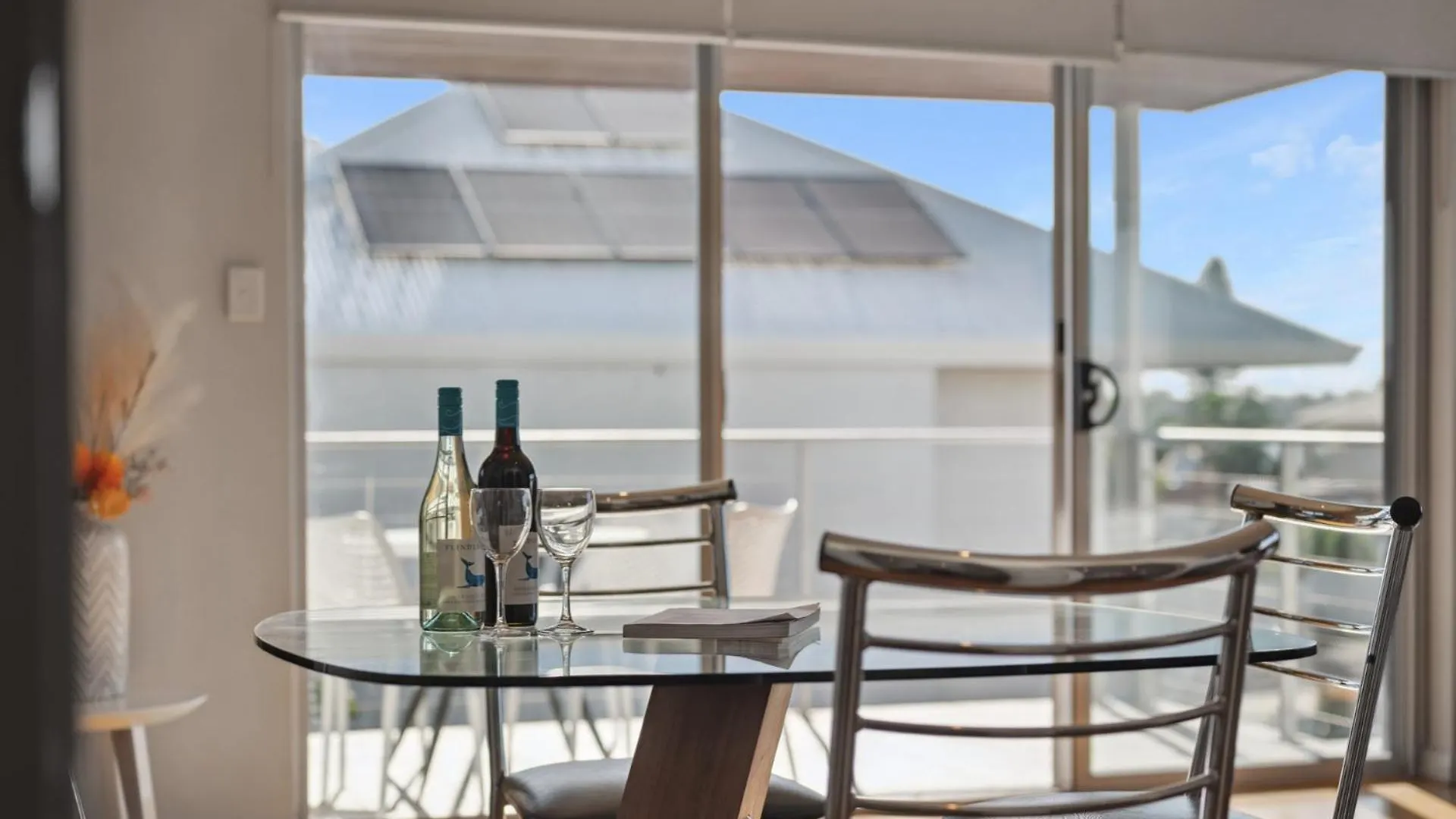 Applecross Riverside Apt Australia