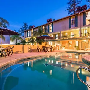 Cottesloe Chalet